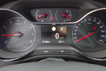 Bild 12 Opel Crossland (X) Crossland Innovation