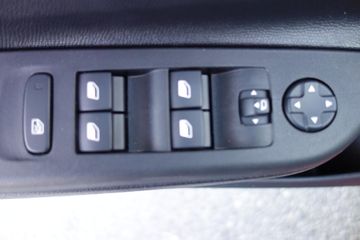 Bild 10 Opel Corsa F + Komfort Paket