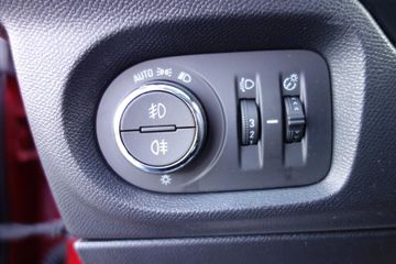 Bild 11 Opel Corsa F + Komfort Paket