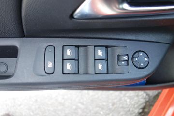 Bild 10 Opel Corsa F e GS Line