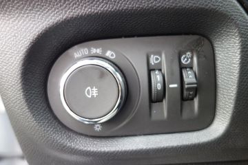 Bild 10 Opel Corsa F Elegance